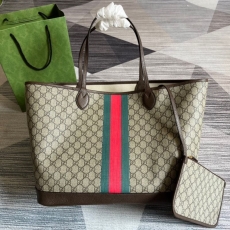 Gucci Shopping Bags